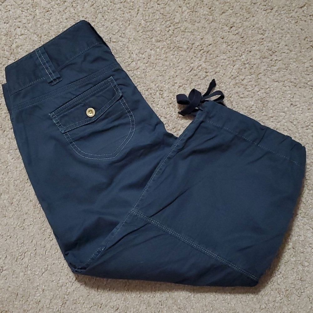 Express Women's Black Capris Pants Size 6 - Picture 2 of 12